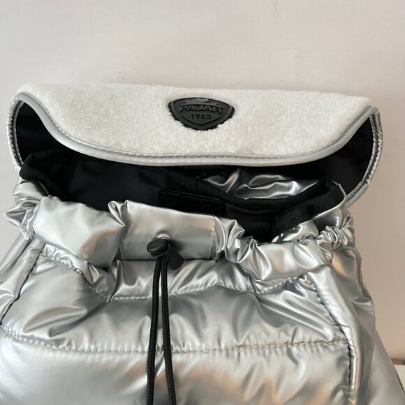 NEW Pajar Shearling Puffy Quilted  Waterproof Insulated Back Pack - Picture 9 of 16